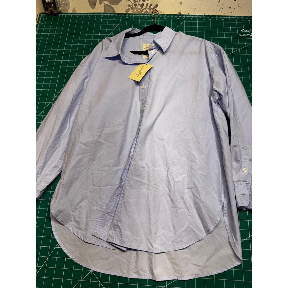 Universal Thread Mens Oversized Fit Button Down Shirt Light Blue Long Sleeve L
